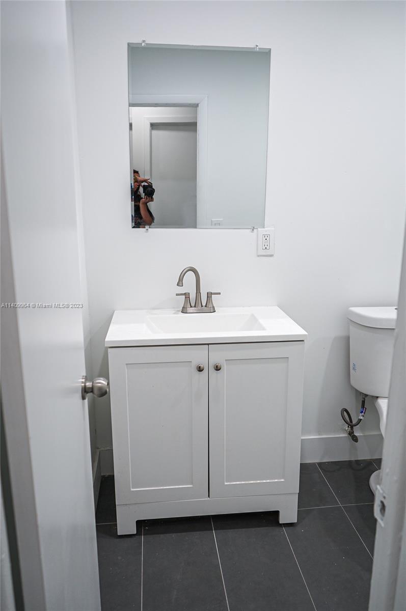 1473 West 35th Street Riviera Beach, FL 33404 - Photo 18 of 36 Gallery Image 18