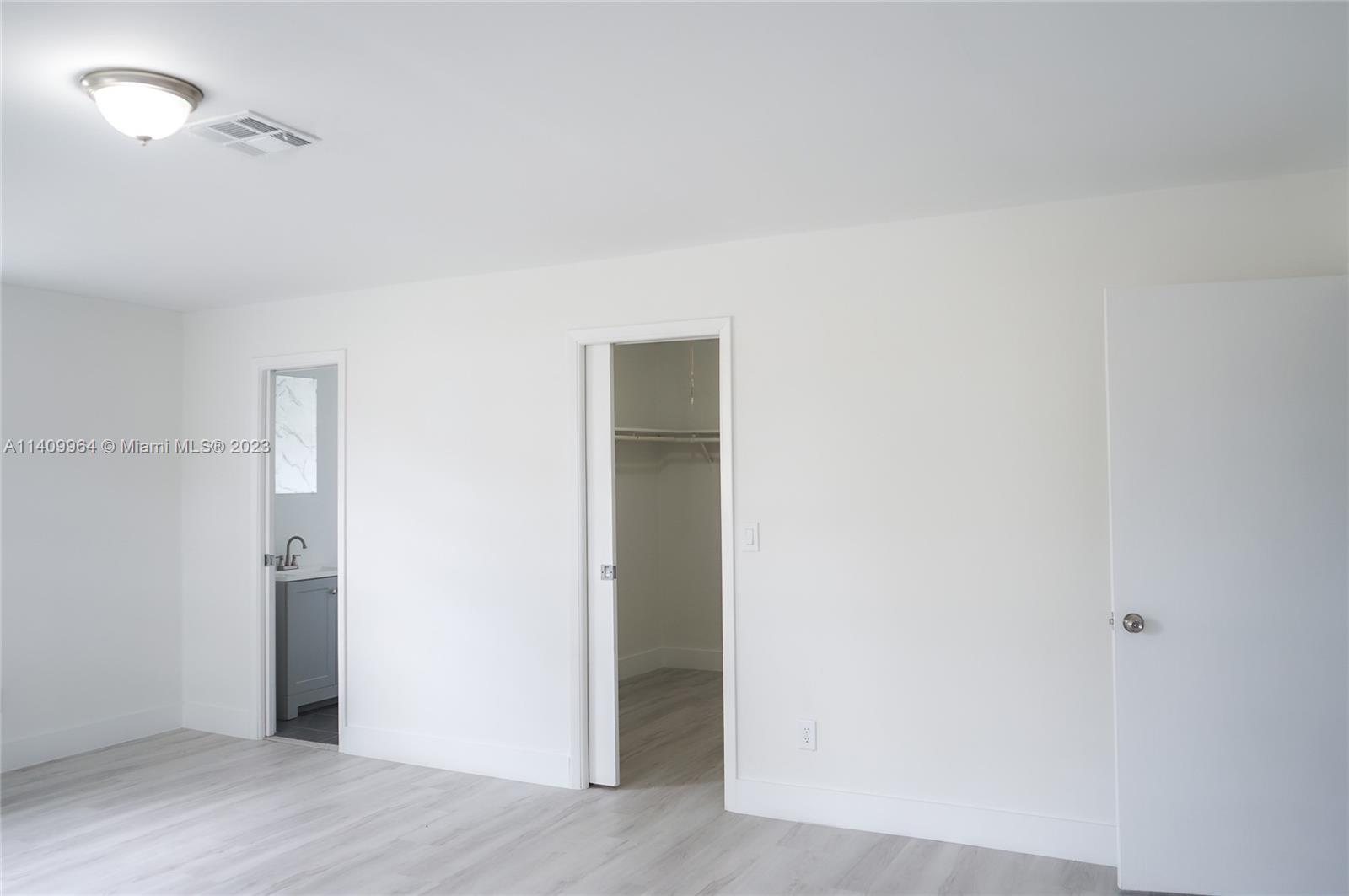 1473 West 35th Street Riviera Beach, FL 33404 - Photo 21 of 36 Gallery Image 21