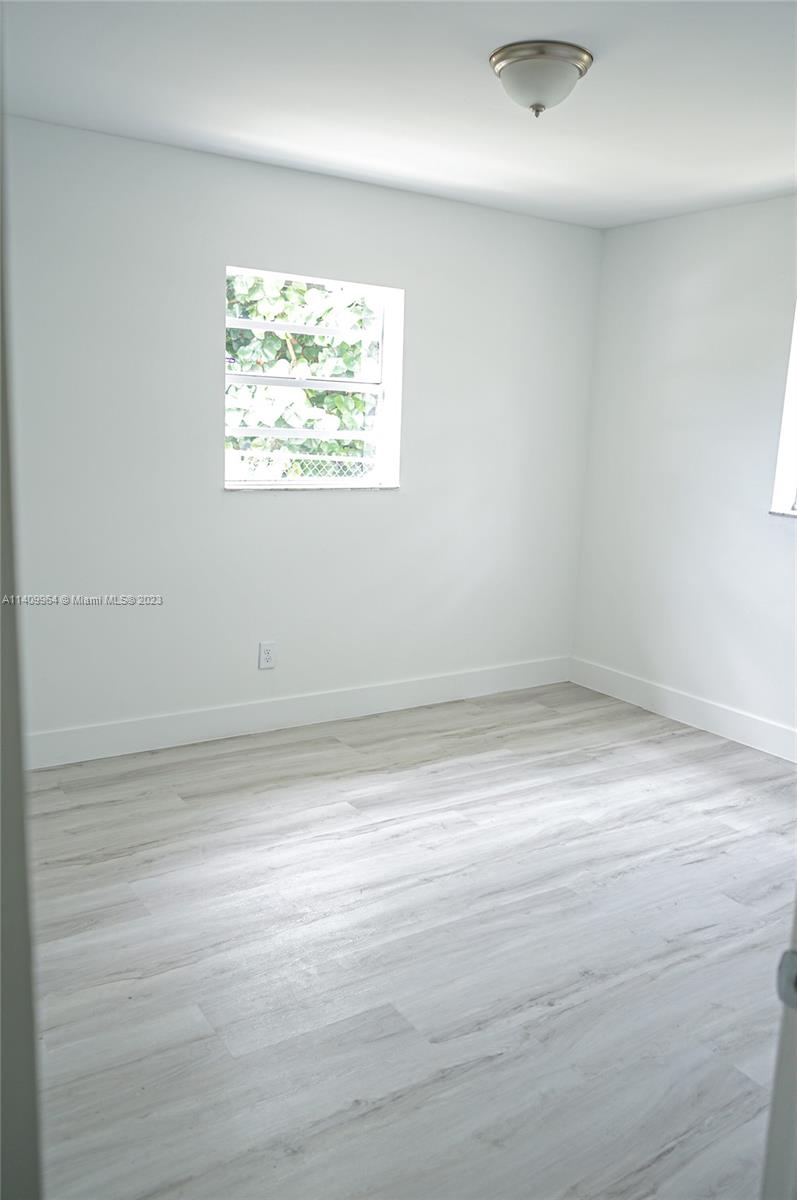 1473 West 35th Street Riviera Beach, FL 33404 - Photo 31 of 36 Gallery Image 31
