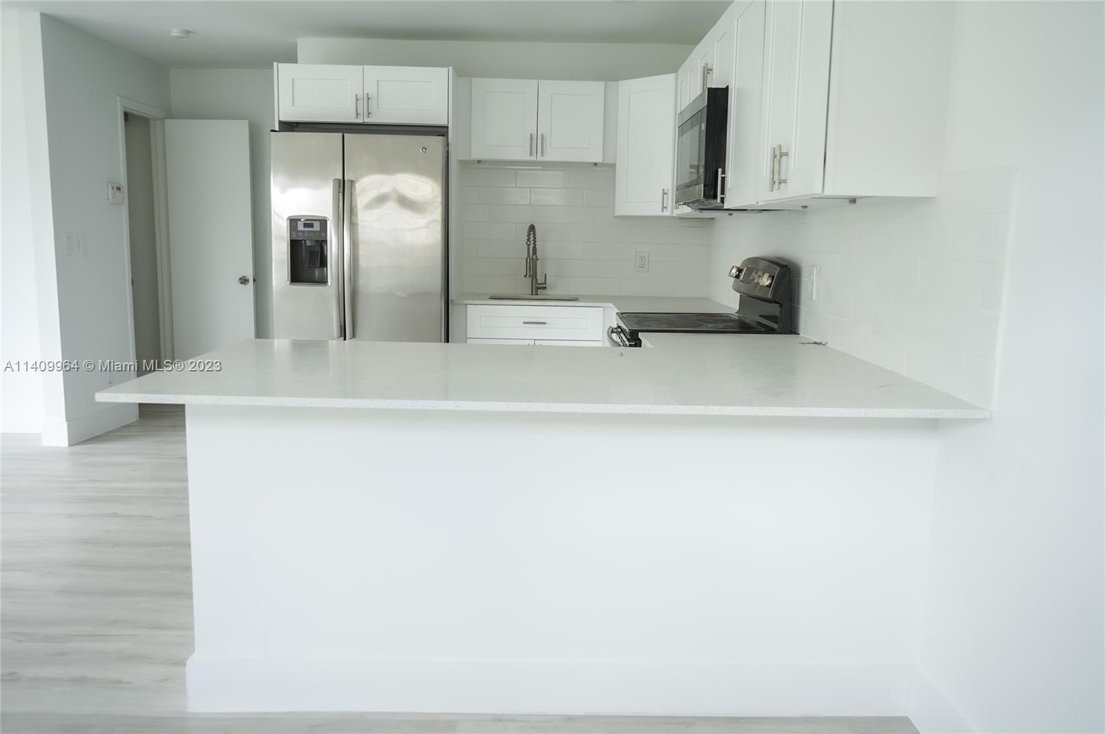 1473 West 35th Street Riviera Beach, FL 33404 - Photo 8 of 36 Gallery Image 8
