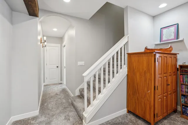 $575,000 | 311 Tvedt Drive, Mount Horeb, WI 53572