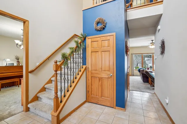 $575,000 | 311 Tvedt Drive, Mount Horeb, WI 53572