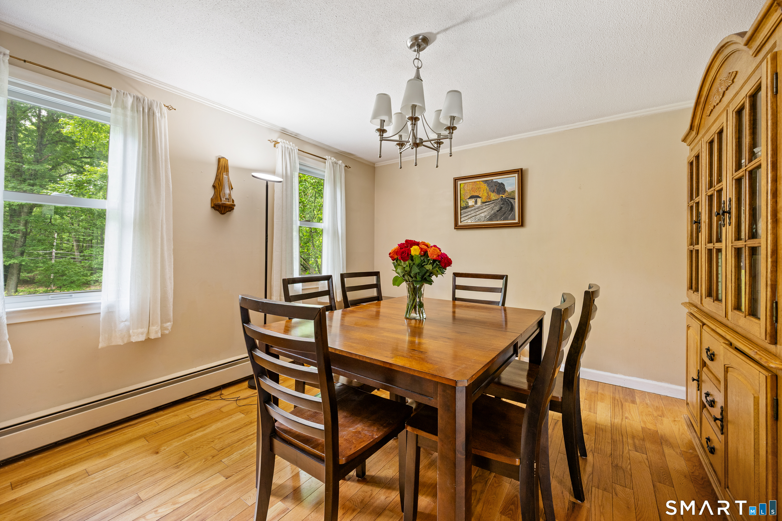 825 Neipsic Road Glastonbury, CT 06033 - Photo 7 of 40