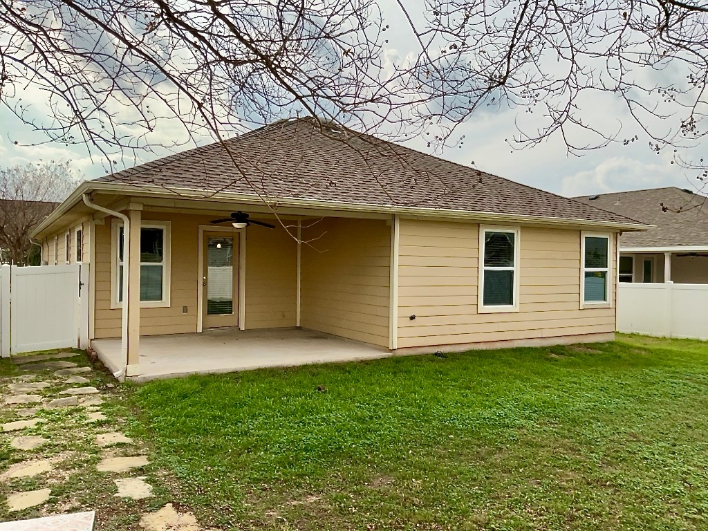 720 Noatak Trail Pflugerville, TX 78660 - Photo 19 of 20 a view of a house with a yard