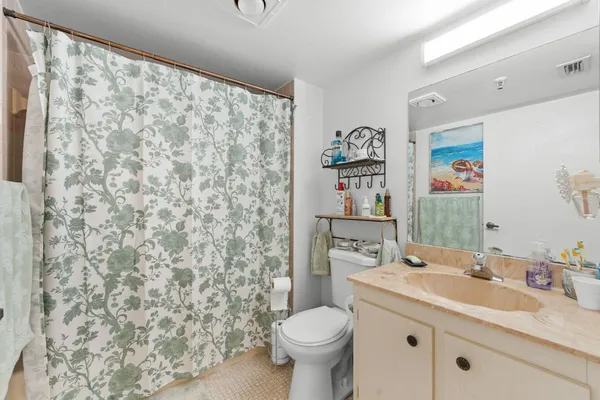 $1,800 | 14527 Bonaire Boulevard, Unit 109, Delray Beach, FL 33446