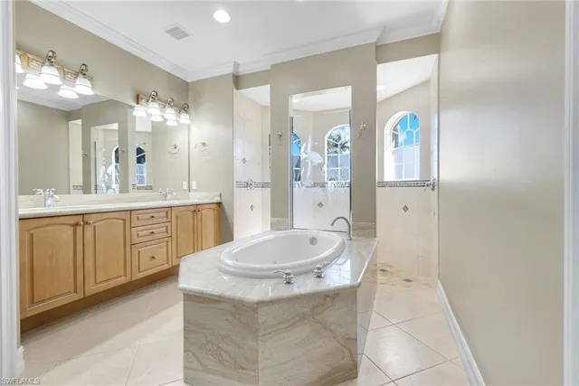 $2,900,000 | 309 Rookery Court, Marco Island, FL 34145