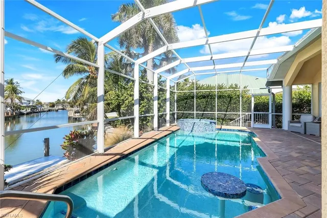 $2,900,000 | 309 Rookery Court, Marco Island, FL 34145