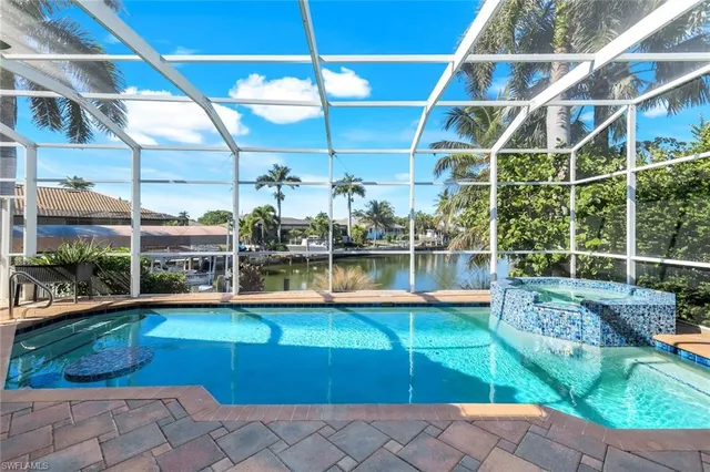 $2,900,000 | 309 Rookery Court, Marco Island, FL 34145