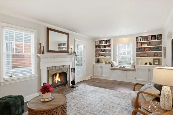 $249,900 | 53 Hedgegarth Drive, Irondequoit, NY 14617