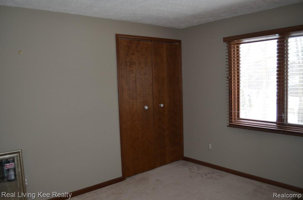 707 Sunlight Drive Rochester, MI 48309 - Photo 23 of 55 bedroom 2 1.jpg