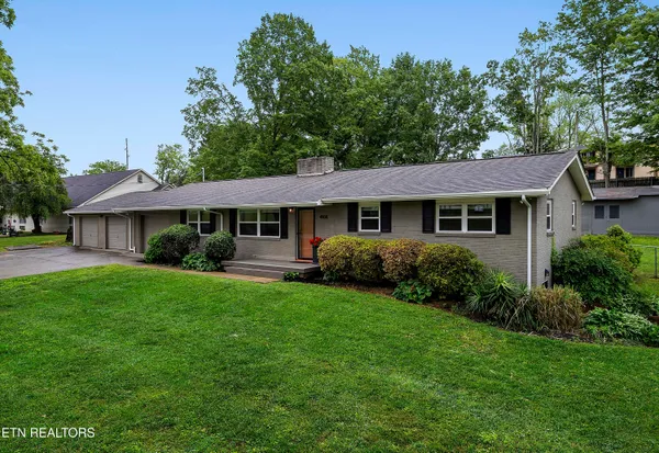 $549,000 | 4908 Lonas Drive, Knoxville, TN 37909
