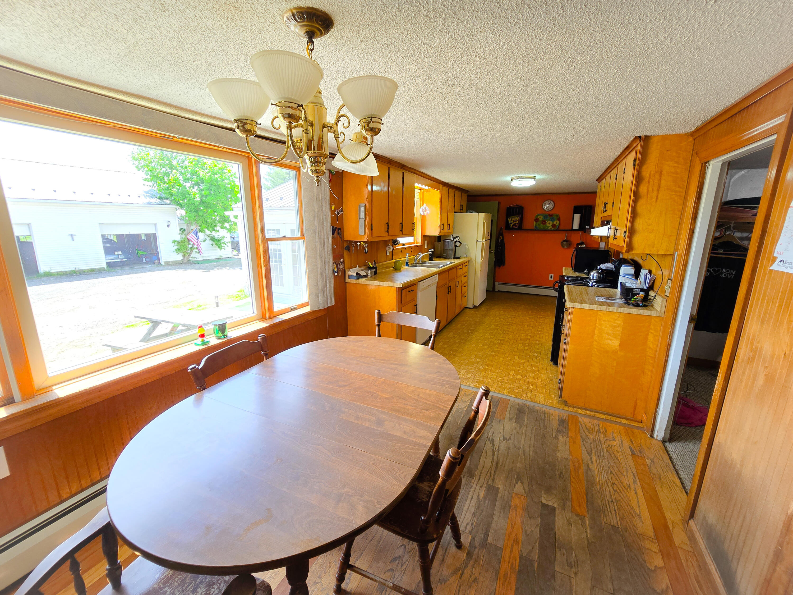 47 Windsor Road South China, ME 04358 - Photo 15 of 58 Eat-In Kitchen