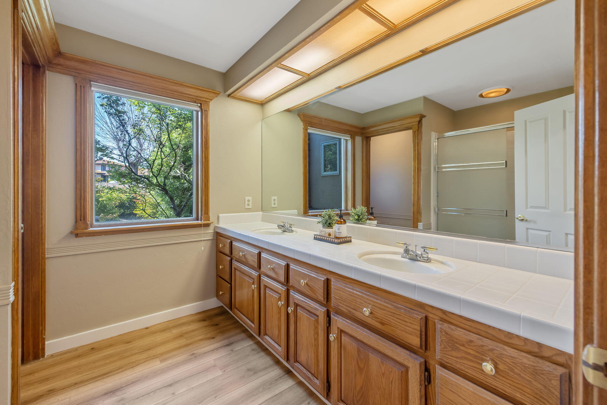 315 Valley View Drive Exeter, CA 93221 - Photo 46 of 98 43-web-or-mls-713A4036