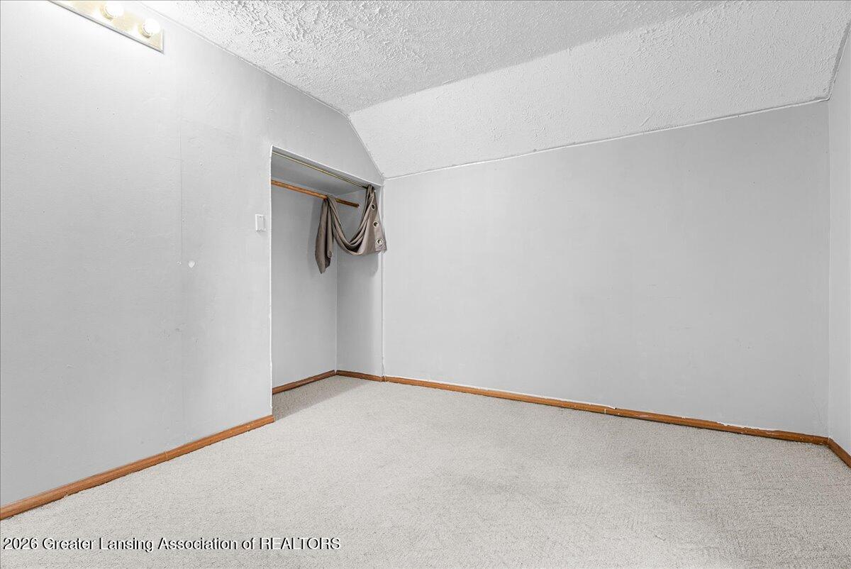8280 South Dewitt Road Dewitt, MI 48820 - Photo 17 of 28 24-Media Jett - 22