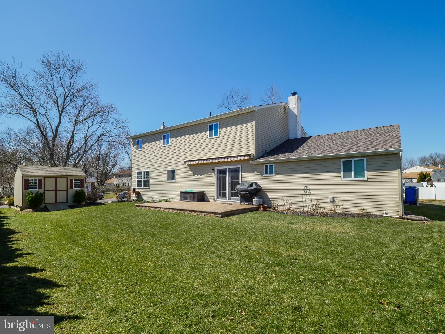 512 Barbara Road Fairless Hills, PA 19030 - Photo 22 of 24 Exterior Back