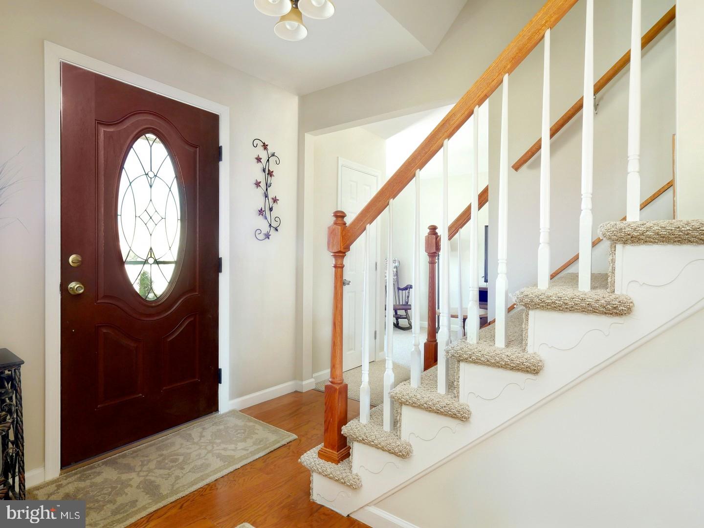 512 Barbara Road Fairless Hills, PA 19030 - Photo 9 of 24 Foyer