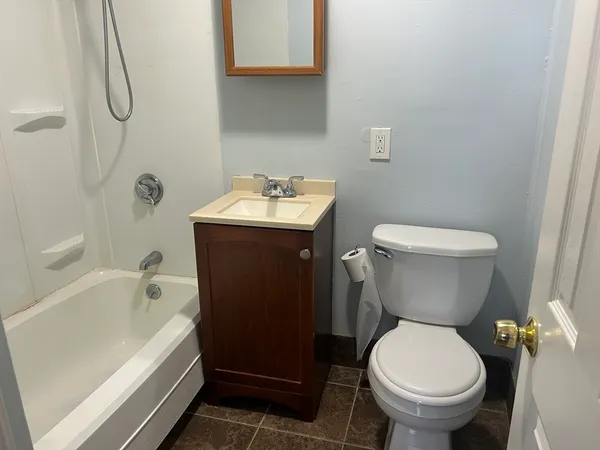$2,500 | 14 Monument Square, Unit 26, Boston, MA 02129