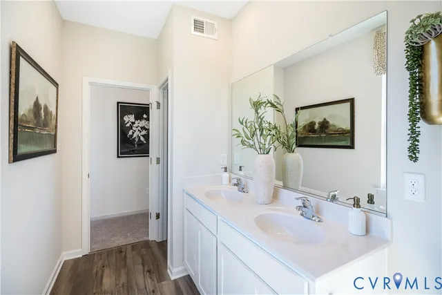 $516,240 | 6473 Fennec Run, Moseley, VA 23120