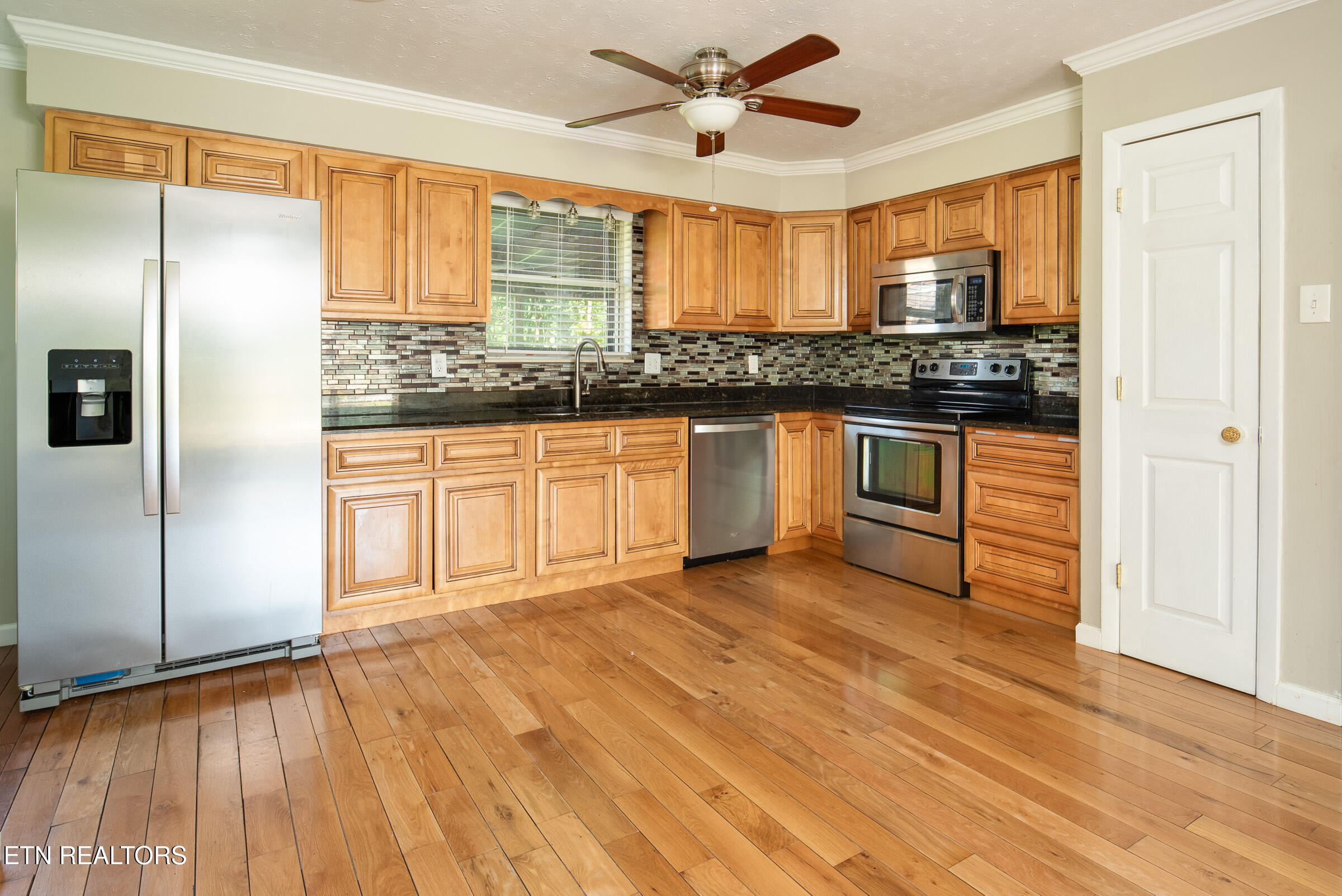 813 Naples Road Knoxville, TN 37923 - Photo 6 of 30 Open Kitchen