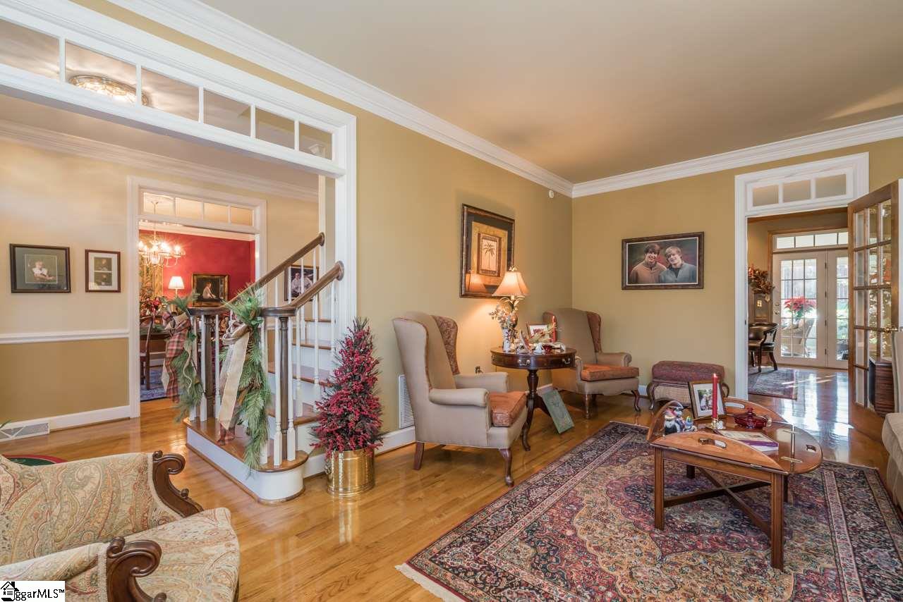 119 Sun Meadow Road Greer, SC 29650 - Photo 5 of 31 Gallery Image 5