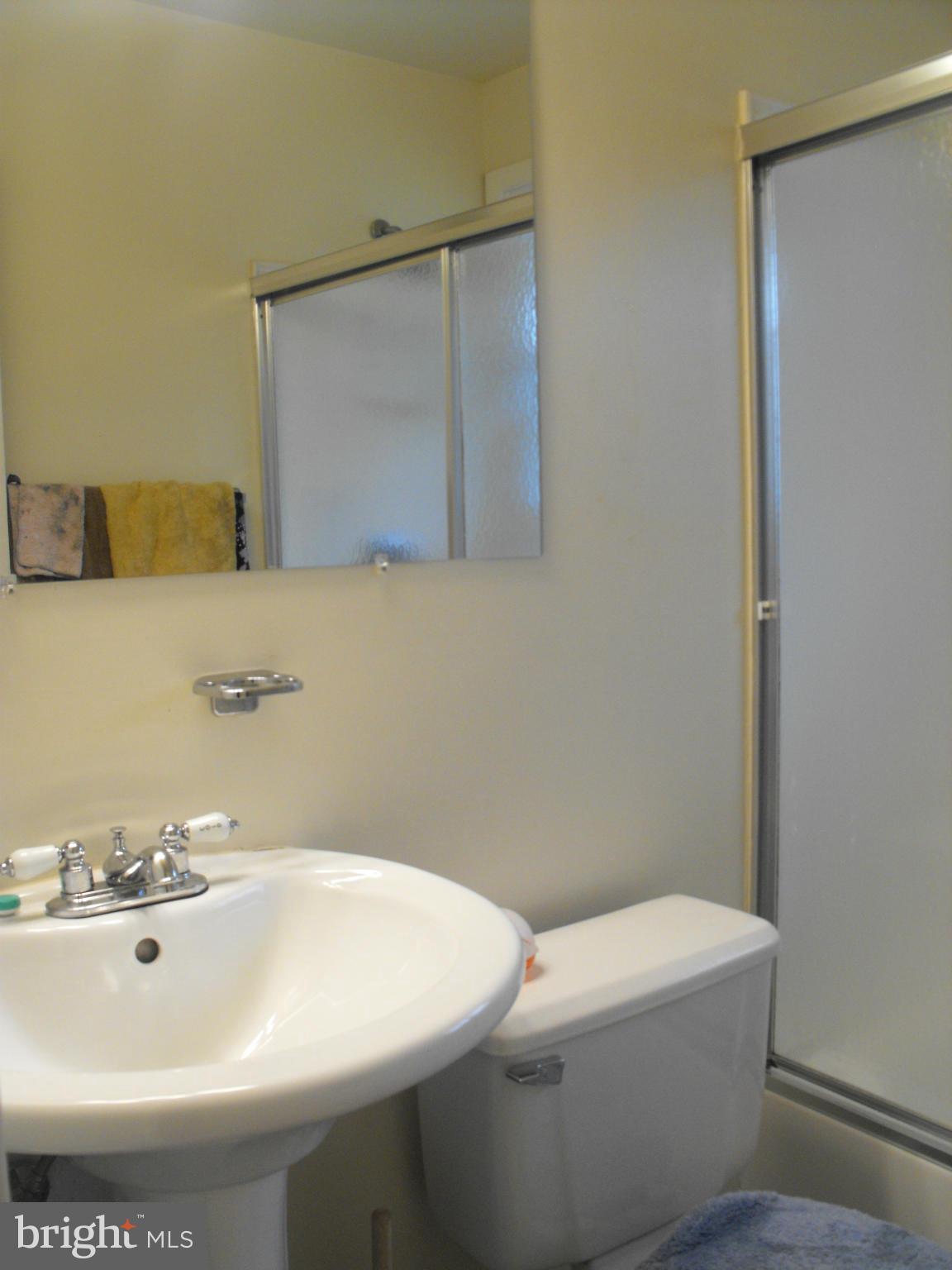 7311 Good Luck Road New Carrollton, MD 20784 - Photo 20 of 30 Main level Bath