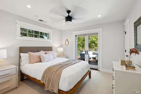 $1,900,000 | 21730 Burndale Road, Sonoma, CA 95476