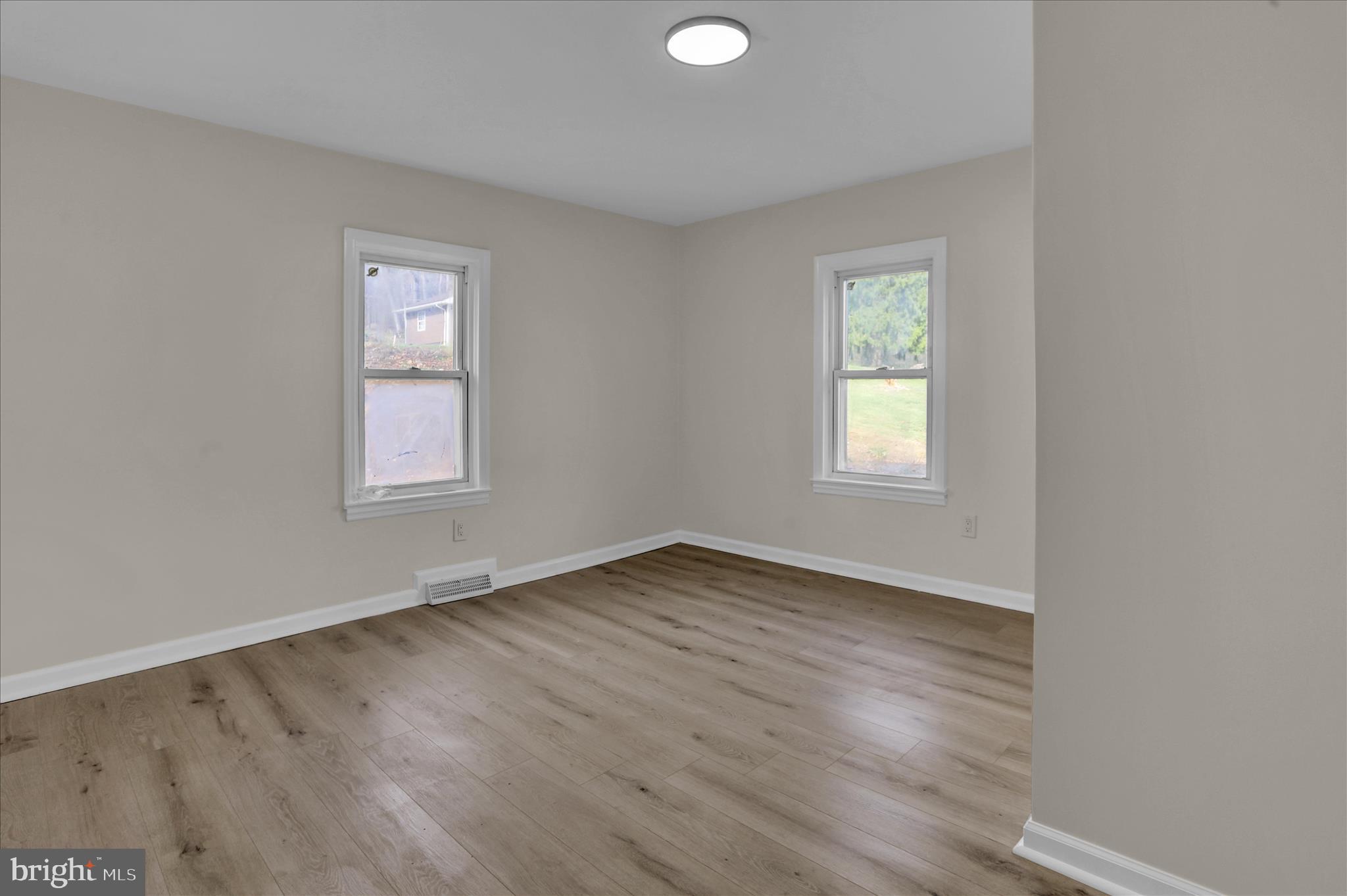 1831 Mount Laurel Road Temple, PA 19560 - Photo 20 of 27 E26A1158