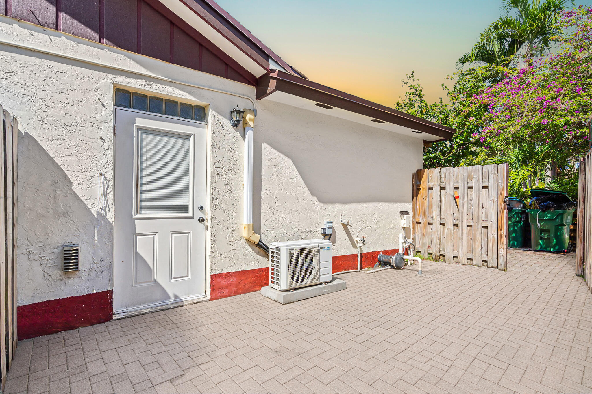 5441 Southwest 155th Place Miami, FL 33185 - Photo 57 of 76 67-web-or-mls-67
