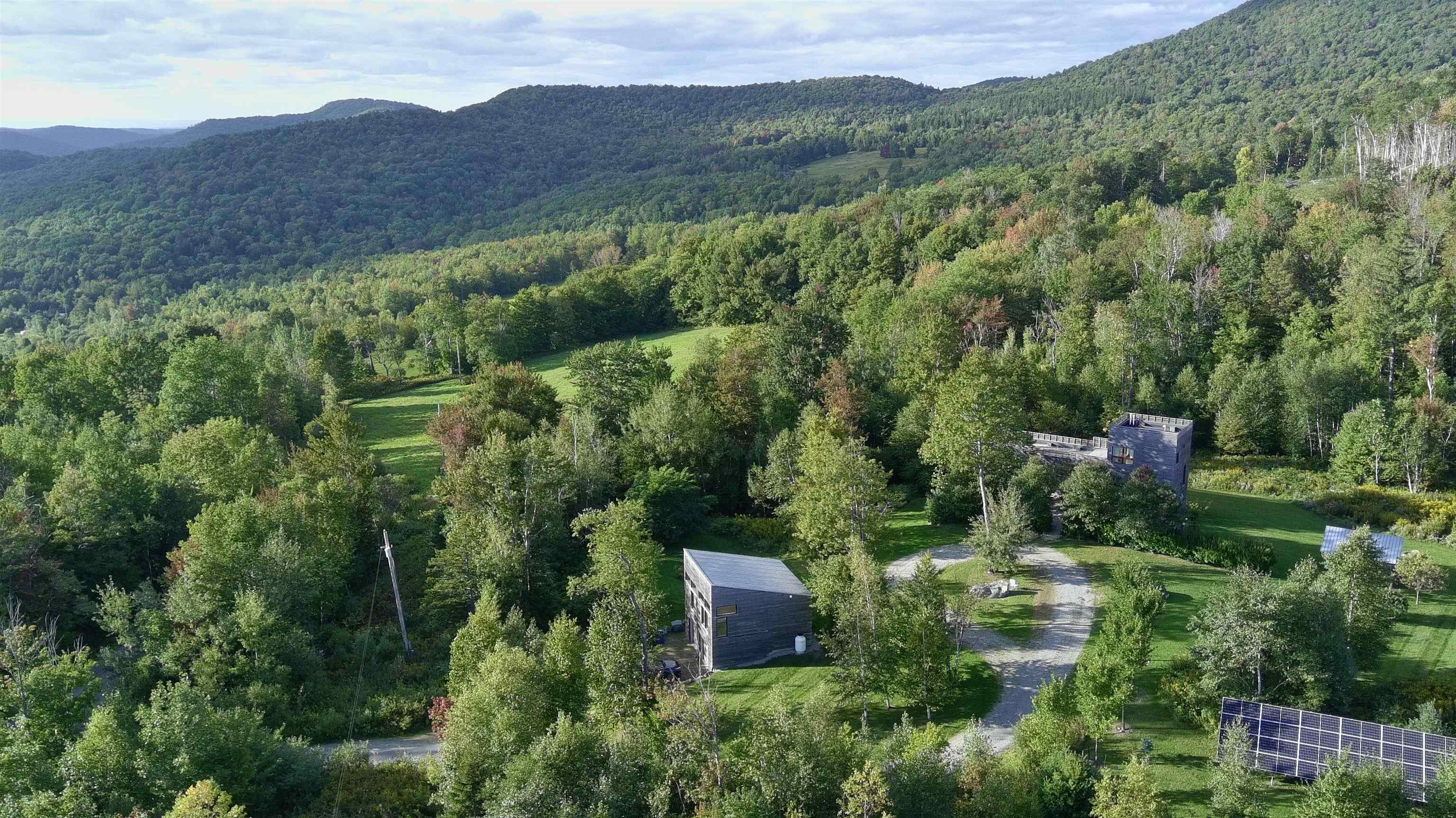 1069 Bert White Road Huntington, VT 05462 - Photo 5 of 45 Gallery Image 5