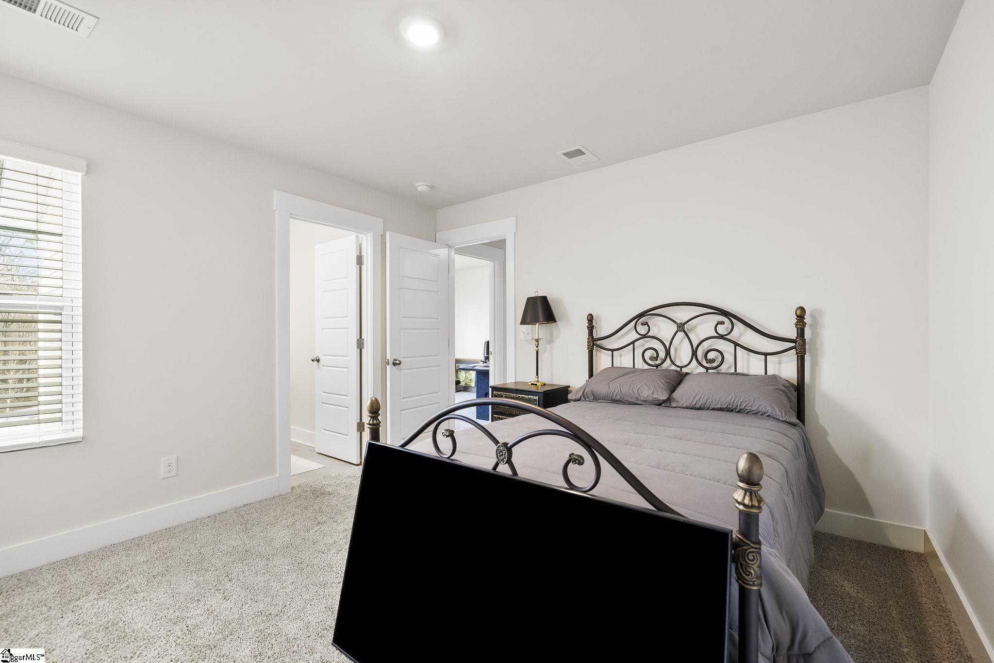 24 Bromes Way Greenville, SC 29607 - Photo 23 of 33 Gallery Image 23