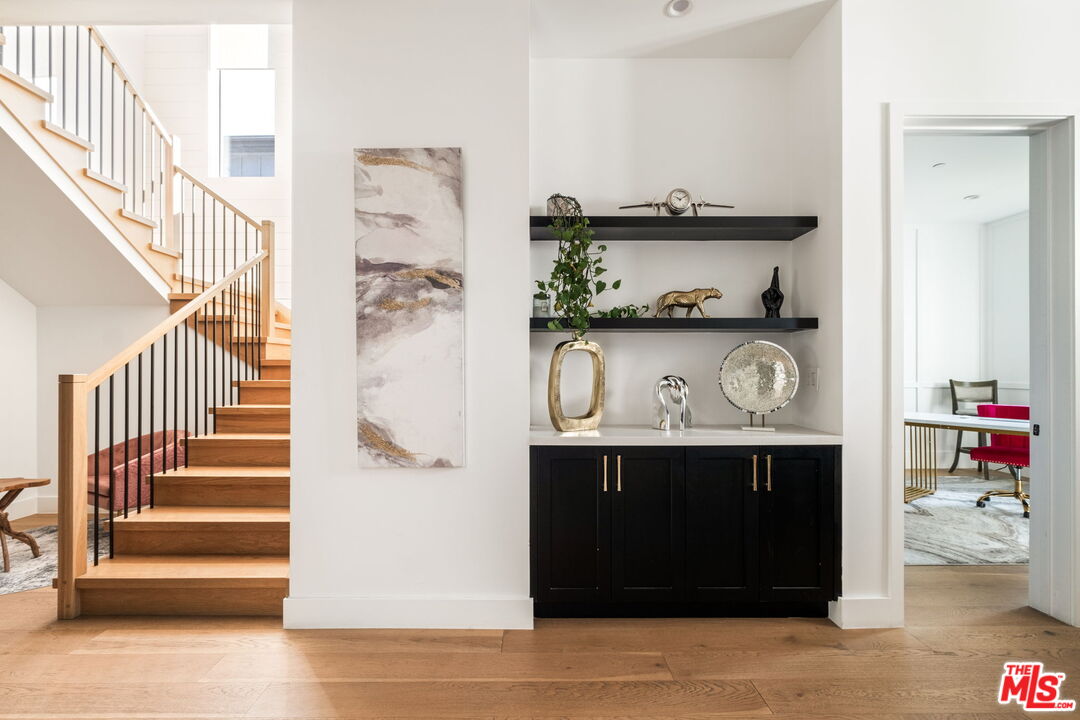 5510 Columbus Avenue Sherman Oaks, CA 91411 - Photo 14 of 28