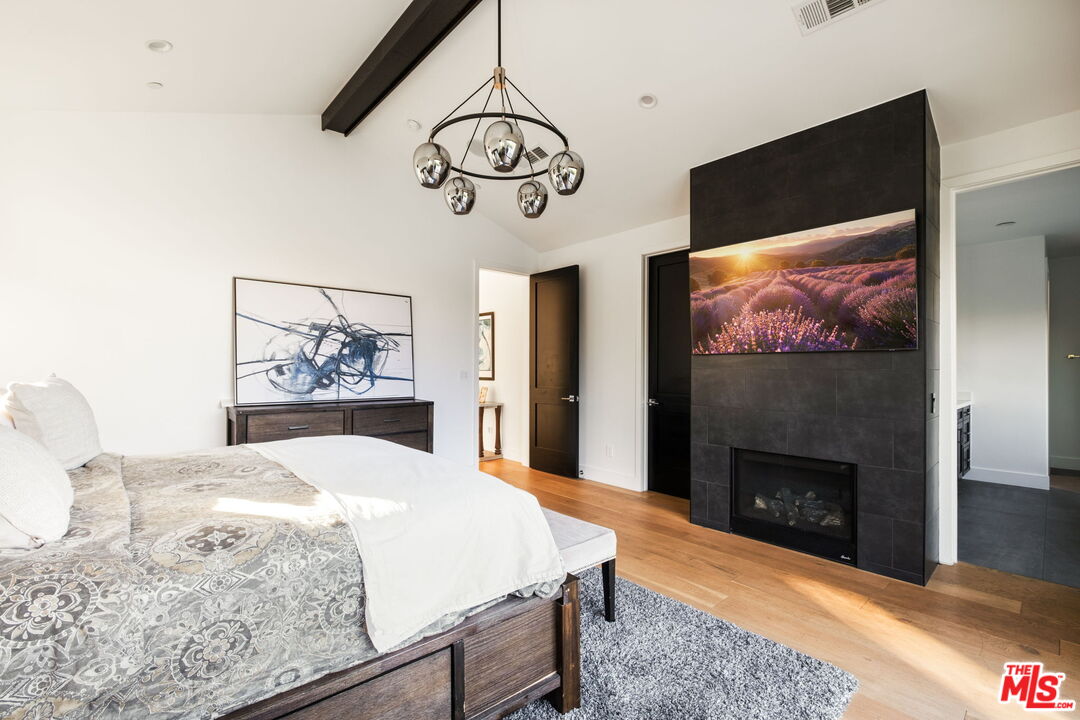 5510 Columbus Avenue Sherman Oaks, CA 91411 - Photo 22 of 28