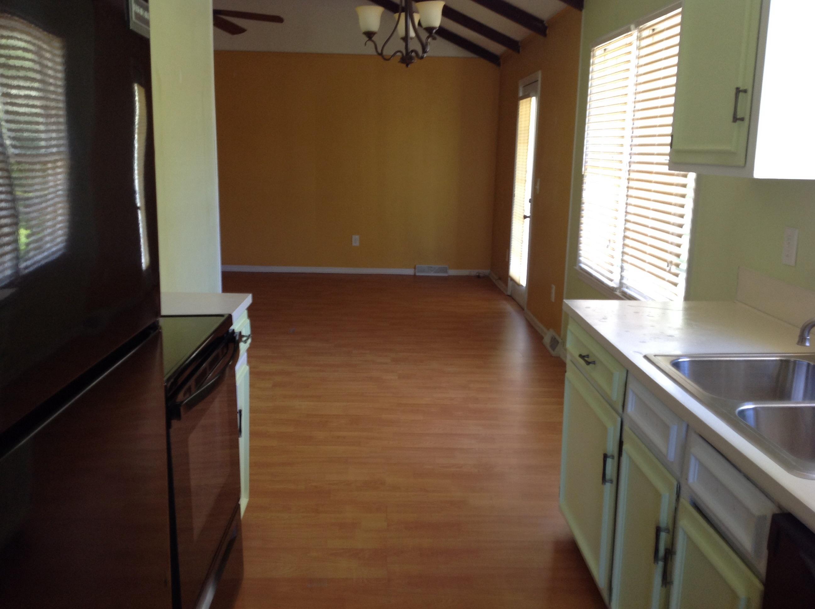 757 Wexford Road Charleston, SC 29414 - Photo 11 of 14 WexKitchenKnook