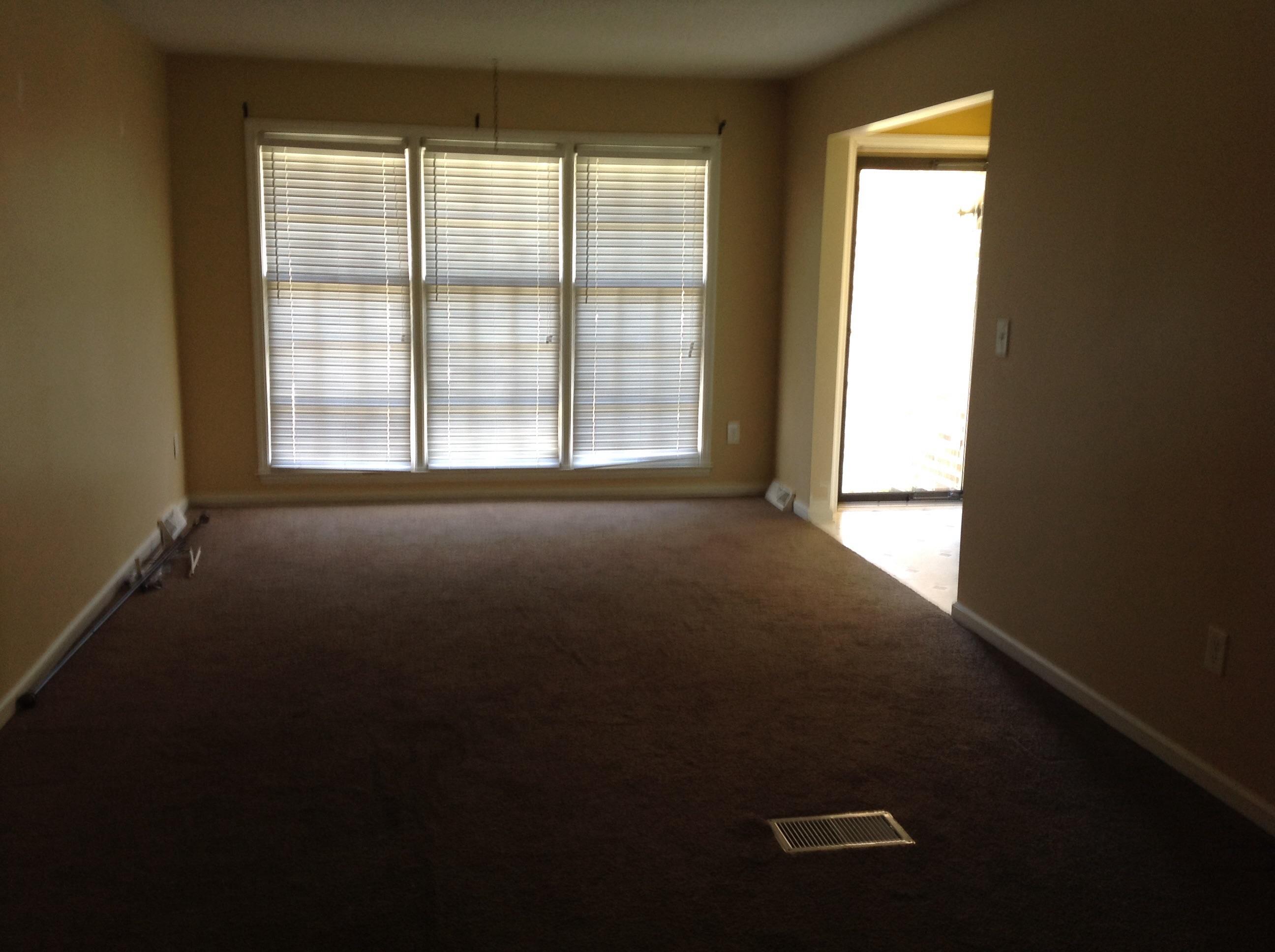 757 Wexford Road Charleston, SC 29414 - Photo 9 of 14 WexLivingRm