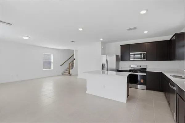 $3,200 | 33444 Binding Ties Lane, Wesley Chapel, FL 33545