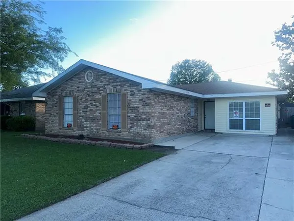 $1,850 | 2117 Van Arpel Drive, Laplace, LA 70068