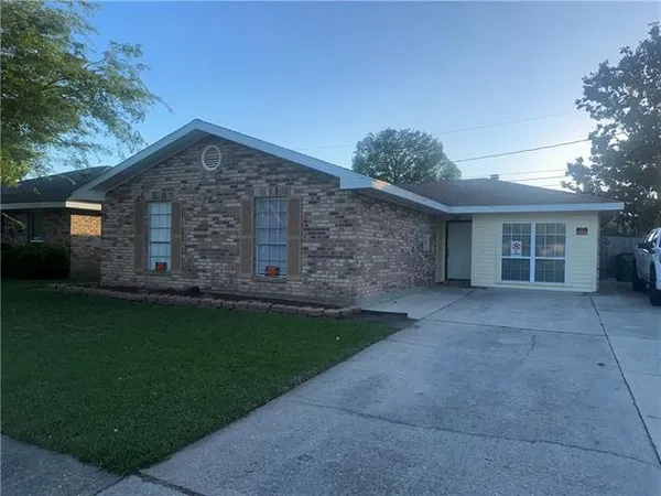 $1,850 | 2117 Van Arpel Drive, Laplace, LA 70068