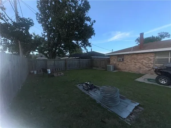 $1,850 | 2117 Van Arpel Drive, Laplace, LA 70068