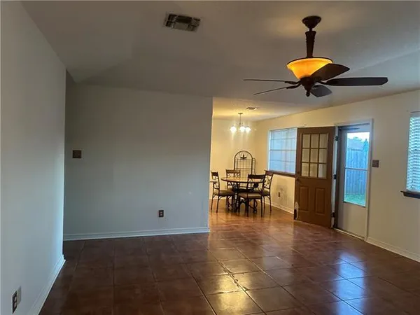 $1,850 | 2117 Van Arpel Drive, Laplace, LA 70068