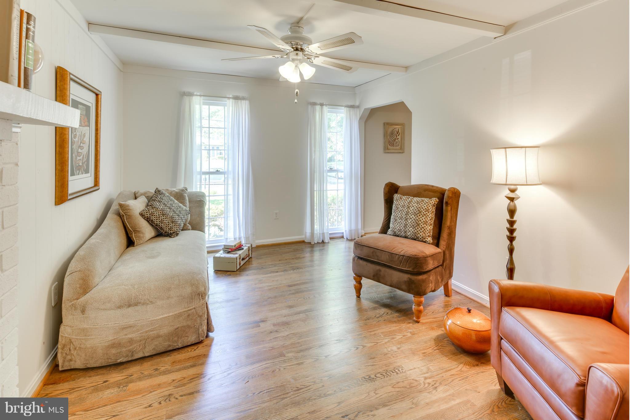 1209 Gresham Road Silver Spring, MD 20904 - Photo 2 of 29 Living Room