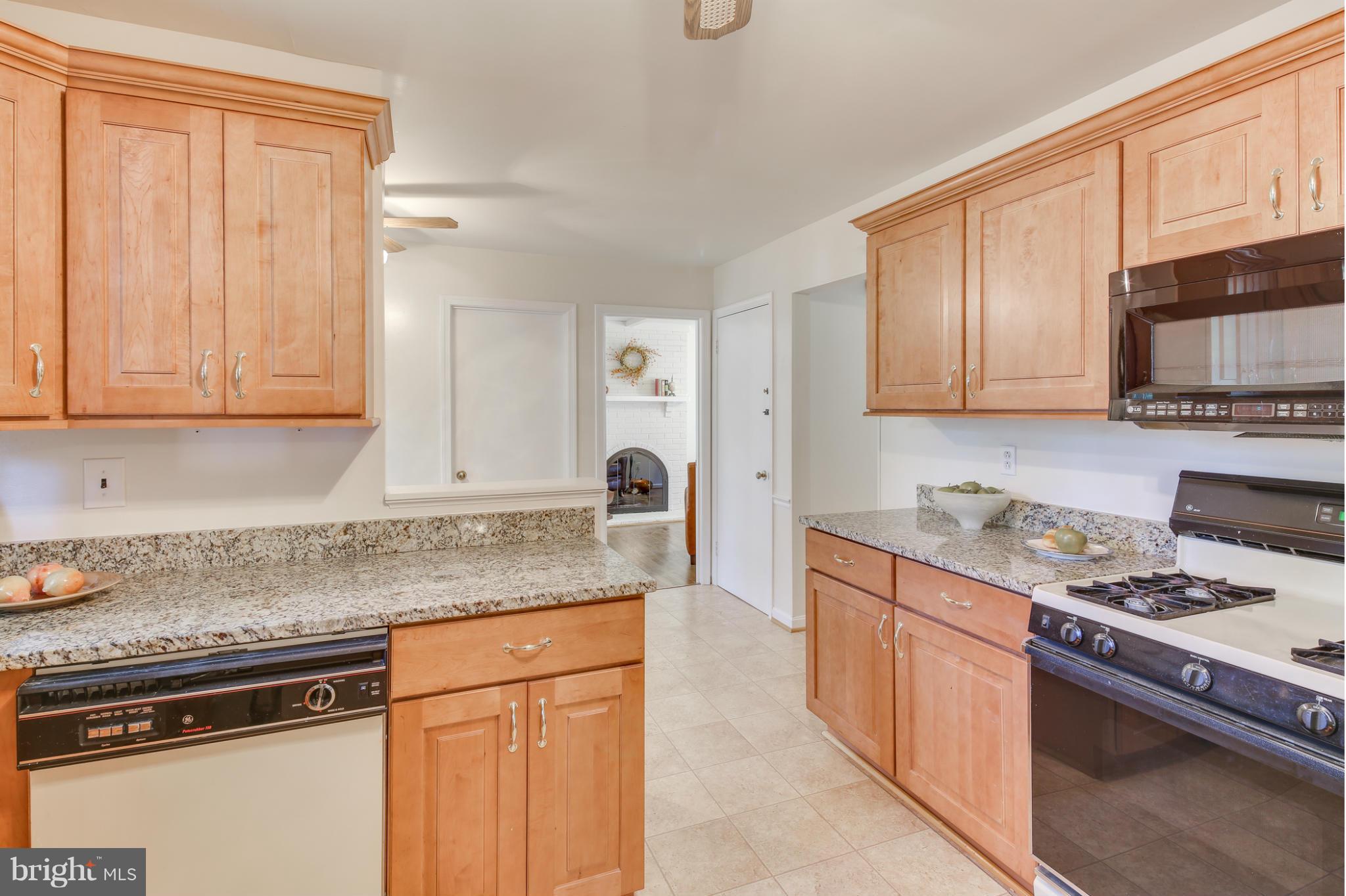 1209 Gresham Road Silver Spring, MD 20904 - Photo 12 of 29 Kitchen