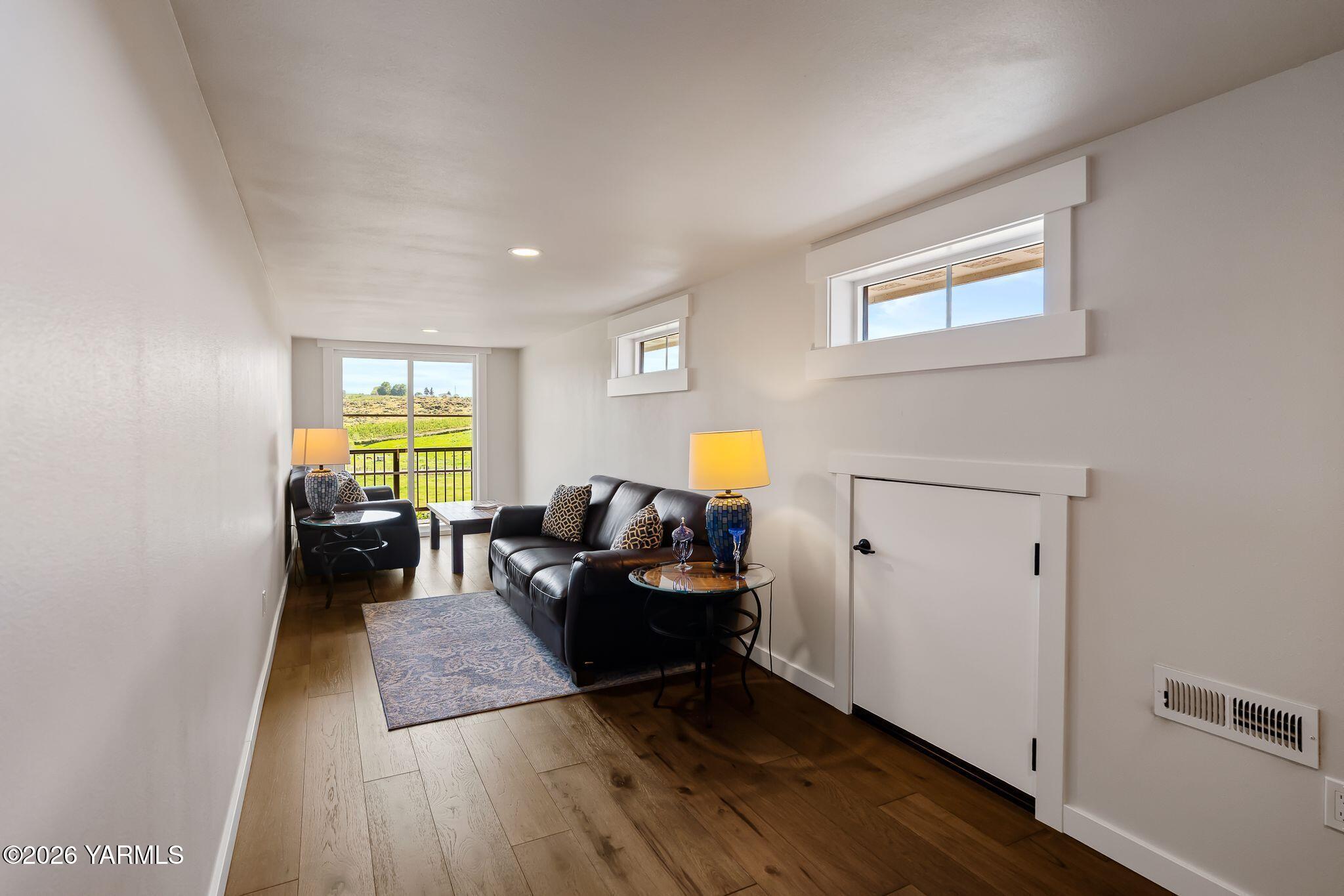 491 Elliott Road Cowiche, WA 98923 - Photo 36 of 56 Quiet Sitting Area