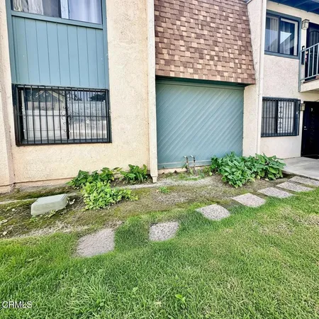 $355,000 | 129 East Ventura Street, Unit A, Santa Paula, CA 93060