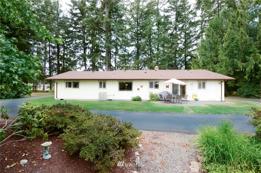 8217 173rd Avenue Southwest Rochester, WA 98579 - Photo 2 of 22