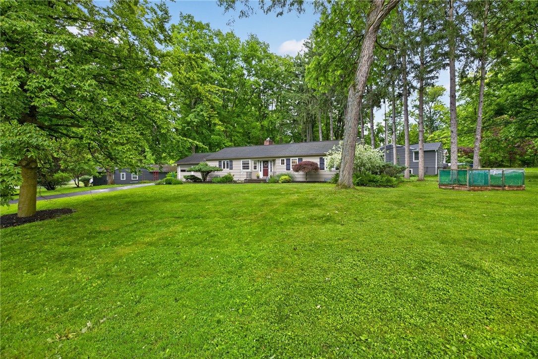280 Woodland Road Pittsford, NY 14534 - Photo 3 of 30