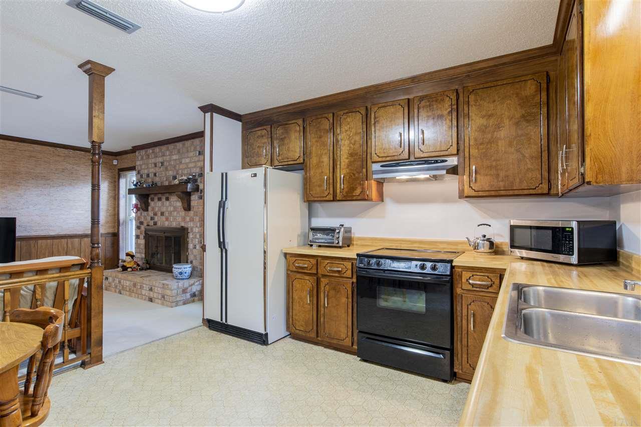3555 Lemmington Road Pensacola, FL 32504 - Photo 6 of 21 Gallery Image 6
