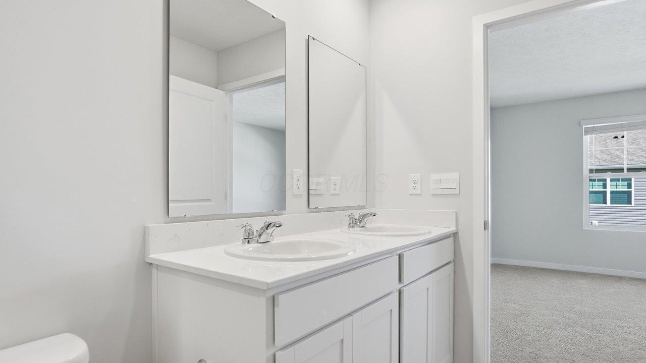 6350 Ripken Street Columbus, OH 43228 - Photo 26 of 57 _0020_025