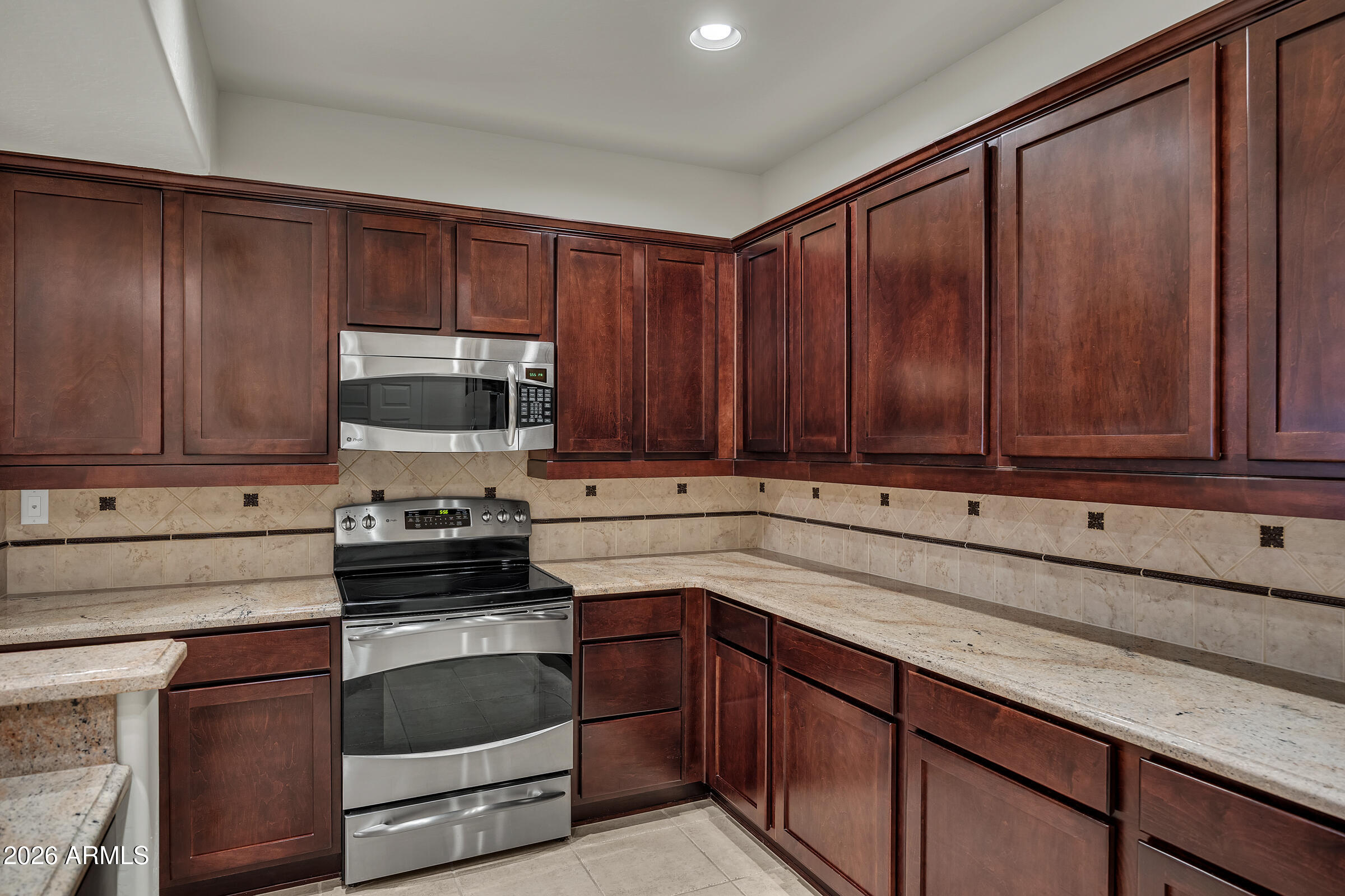 3935 East Rough Rider Road, Unit 1250 Phoenix, AZ 85050 - Photo 12 of 29 3935 E Rough Rider Rd #1250-12