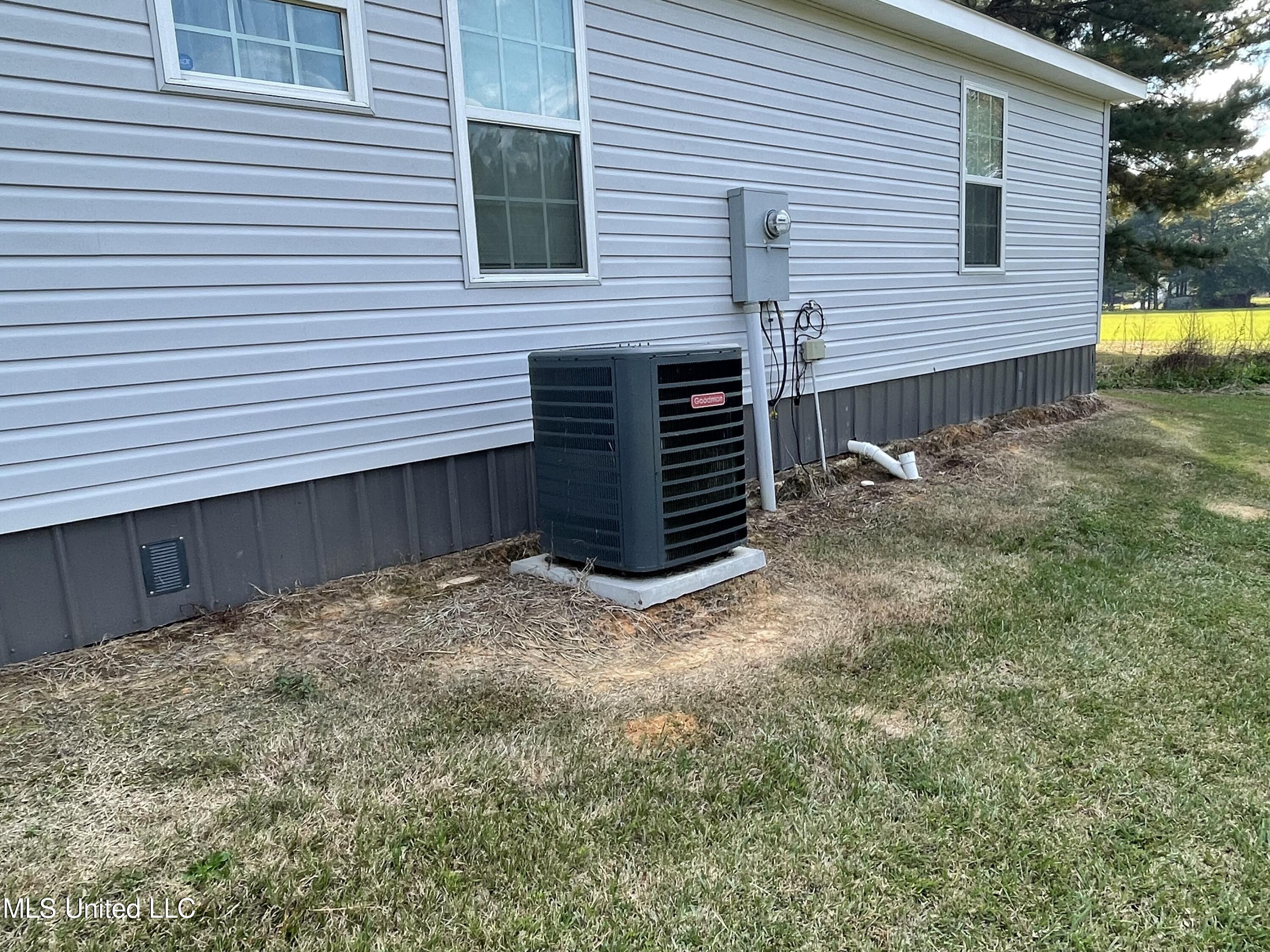 1801 Denson Road Morton, MS 39117 - Photo 6 of 15 AD64ED1A-0E7E-4665-A619-FF715419E855