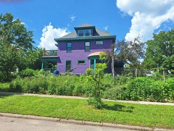 $685,000 | 231 South Rusk Avenue, Viroqua, WI 54665